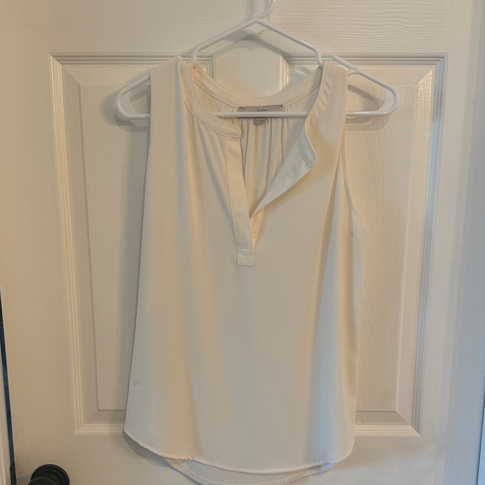 Loft Women's Cream Sleeveless Top